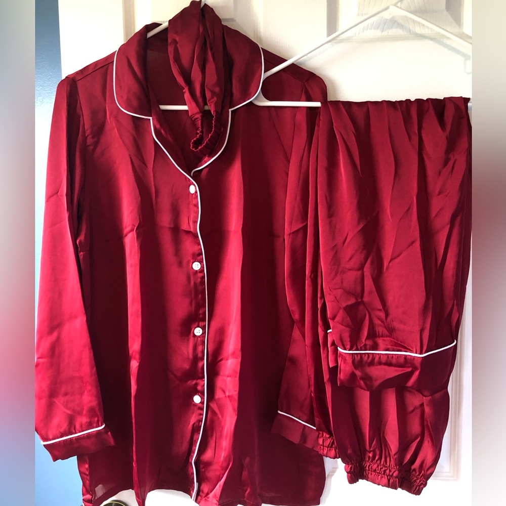 Sleepwear for women in M Size